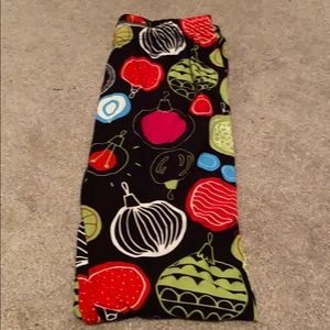 Christmas Ornament Leggings